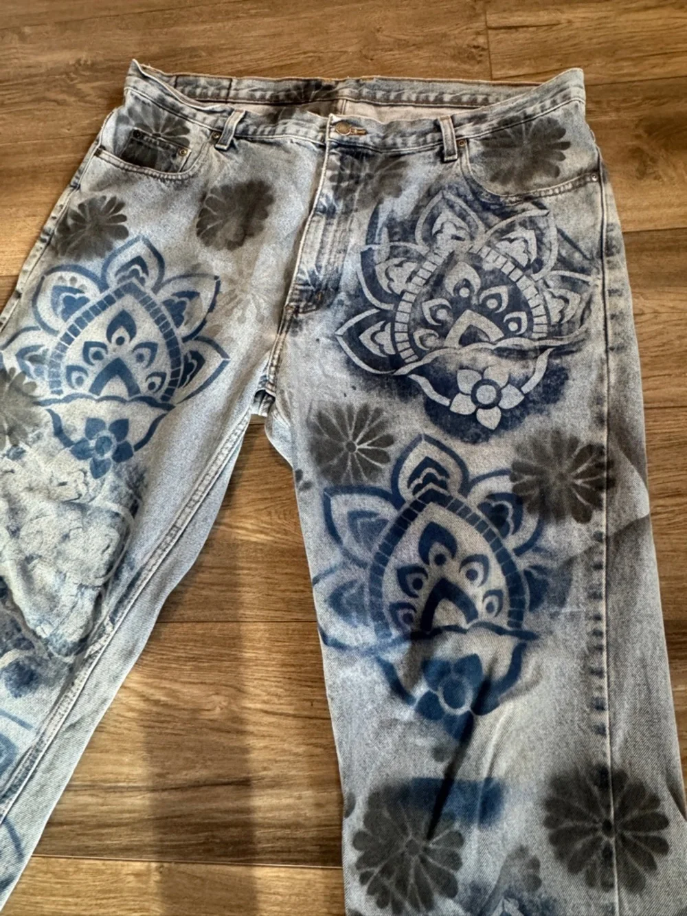 The ultimate boyfriend jeans hand painted streetwear 40x32 - Picture 4 of 11